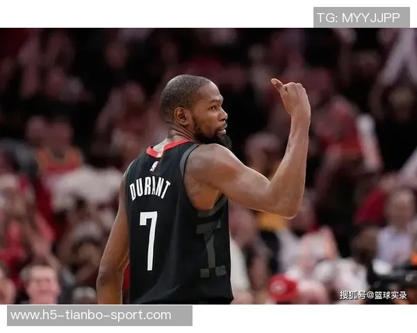 年满37岁依然闪耀赛场乐福与杜兰特成唯一无失误20分球员
